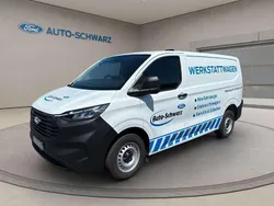 Weiß Gebraucht 2024 Ford Transit Custom Basis Van / Kleinbus | 30.350 € (Fairer Preis)