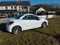 Weiß Gebraucht 2012 Peugeot 207 CC Roland Garros Cabrio | 7.000 € (Etwas zu teuer)