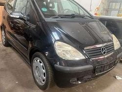 Schwarz Gebraucht 2004 Mercedes A140 Elegance Limousine | 850 € (Superpreis)