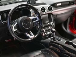 Rot Gebraucht 2018 Ford Mustang GT Convertible Cabrio | 33.099 € (Superpreis)