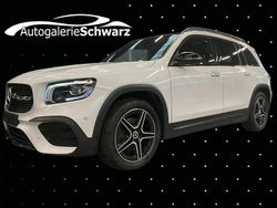 Amg digitalweiss met. / perlmu Gebraucht 2020 Mercedes GLB200 AMG SUV | 30.840 € (Teuer)