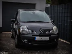 Schwarz Gebraucht 2012 Renault Modus Van / Kleinbus | 5.500 € (Teuer)