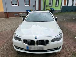 Weiß Gebraucht 2011 BMW 525 Kombi | 7.700 € (Superpreis)