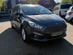 Grau Gebraucht 2016 Ford S-MAX Titanium Van / Kleinbus | 15.980 € (Superpreis)