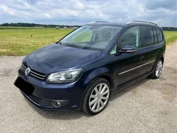 Blau Gebraucht 2015 VW Touran Highline Van / Kleinbus | 8.999 € (Superpreis)