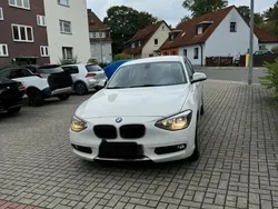 Weiß Gebraucht 2014 BMW 118 Kleinwagen | 6.500 € (Fairer Preis)