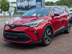 Rot Gebraucht 2022 Toyota C-HR Team SUV | 19.600 € (Fairer Preis)