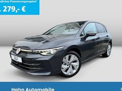 Grau Gebraucht 2025 VW Golf Style Limousine | 27.995 € (Teuer)