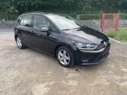 Schwarz Gebraucht 2014 VW Golf Sportsvan Comfortline Van / Kleinbus | 11.800 € (Fairer Preis)