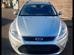 Silber Gebraucht 2011 Ford Mondeo Kombi | 2.650 € (Fairer Preis)