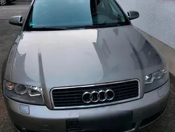 Grau Gebraucht 2003 Audi A4 Kombi | 3.800 € (Fairer Preis)
