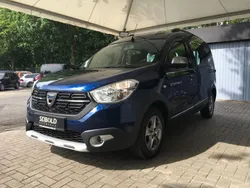 Blau Gebraucht 2019 Dacia Dokker Stepway Van | 12.980 € (Fairer Preis)