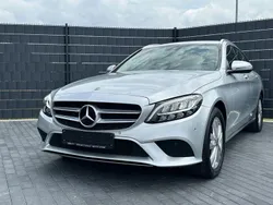 Silber Gebraucht 2018 Mercedes C180 Avantgarde Limousine | 21.990 € (Guter Preis)