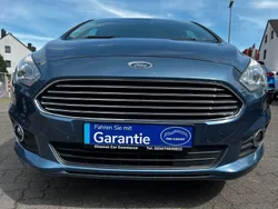 Blau Gebraucht 2019 Ford S-MAX Business Edition Van / Kleinbus | 19.700 € (Fairer Preis)