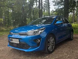Blau Gebraucht 2022 Kia Rio Spirit Limousine | 11.500 € (Guter Preis)