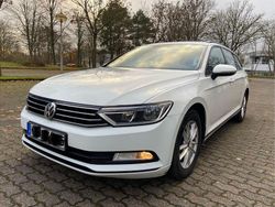 Weiß Gebraucht 2018 VW Passat Comfortline Kombi | 9.900 € (Superpreis)