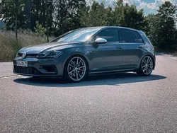 Silber Gebraucht 2020 VW Golf VII Limousine | 27.000 € (Fairer Preis)