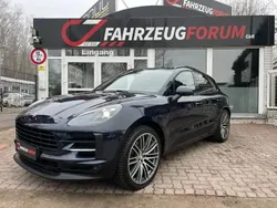 Blau Gebraucht 2019 Porsche Macan Sport SUV | 42.900 € (Fairer Preis)