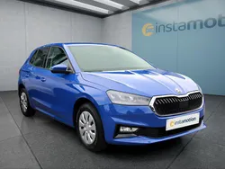 Blau Gebraucht 2024 Skoda Fabia Limousine | 18.149 € (Fairer Preis)