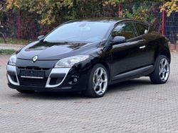 Schwarz Gebraucht 2010 Renault Mégane III Coupé | 4.900 € (Fairer Preis)