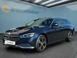 Blau Gebraucht 2022 Mercedes E300 Kombi | 40.699 € (Fairer Preis)