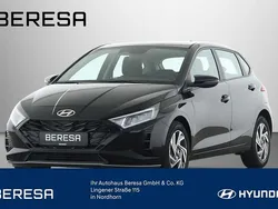 Phantom black / met Neu 2025 Hyundai i20 Trend Limousine | 24.590 € (Fairer Preis)