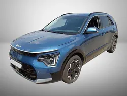 Blue metallic Gebraucht 2023 Kia e-Niro Inspiration SUV | 28.949 € (Guter Preis)
