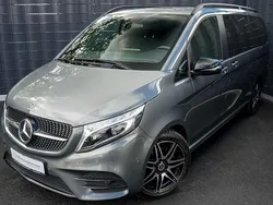 Grau Gebraucht 2022 Mercedes V250 AMG Van / Kleinbus | 52.999 € (Fairer Preis)