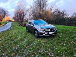 Grau Gebraucht 2018 Mercedes GLC250 SUV | 32.900 € (Etwas zu teuer)