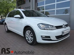 Pure white Gebraucht 2014 VW Golf VII Highline Limousine | 12.990 € (Fairer Preis)