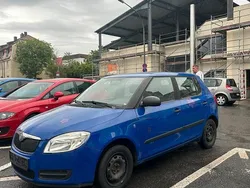 Blau Gebraucht 2010 Skoda Fabia Kleinwagen | 1.999 € (Fairer Preis)