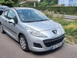 Silber Gebraucht 2008 Peugeot 207 Filou Limousine | 1.300 € (Fairer Preis)