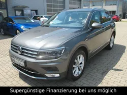 Grau Gebraucht 2016 VW Tiguan Highline SUV | 19.490 € (Fairer Preis)