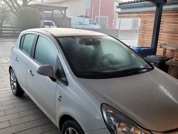 Weiß Gebraucht 2013 Opel Corsa Kleinwagen | 5.300 € (Fairer Preis)