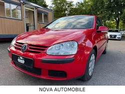 Rot Gebraucht 2004 VW Golf V Trendline Limousine | 3.490 € (Etwas zu teuer)