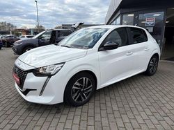 Weiß Gebraucht 2023 Peugeot 208 Active Kleinwagen | 16.990 € (Fairer Preis)