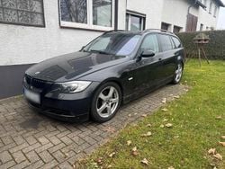 Schwarz Gebraucht 2006 BMW 320 Kombi | 1.200 € (Superpreis)