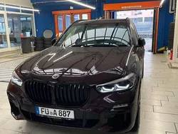 Rot Gebraucht 2021 BMW X5 M Sport SUV | 57.999 € (Fairer Preis)