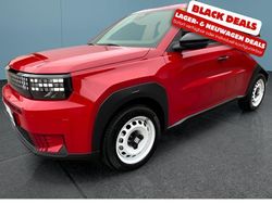 Rot Gebraucht 2025 Fiat Grande Panda Kleinwagen | 22.499 € (Guter Preis)