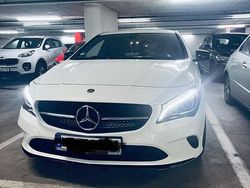 Weiß Gebraucht 2017 Mercedes 220 Kombi | 17.900 € (Etwas zu teuer)