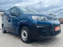 Blau Gebraucht 2020 Citroën Berlingo Feel Van / Kleinbus | 9.290 € (Guter Preis)