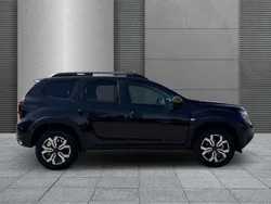 Perlmuttschwarz Neu 2024 Dacia Duster Extreme SUV | 25.790 € (Fairer Preis)