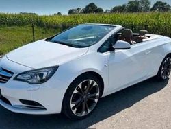 Weiß Gebraucht 2014 Opel Cascada Cabrio | 11.000 € (Etwas zu teuer)