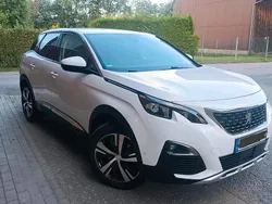 Weiß Gebraucht 2017 Peugeot 3008 SUV | 15.400 € (Guter Preis)