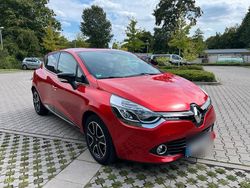 Rot Gebraucht 2013 Renault Clio IV Dynamique Limousine | 6.299 € (Etwas zu teuer)