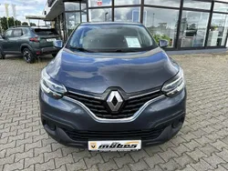 Titaniumgrau metallic Gebraucht 2018 Renault Kadjar Life SUV | 11.800 € (Guter Preis)