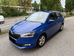 Blau Gebraucht 2018 Skoda Fabia Kombi | 7.650 € (Guter Preis)