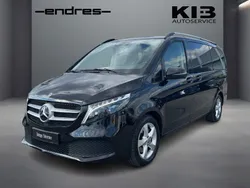 Obsidianschwarz metallic Gebraucht 2024 Mercedes V250 Edition Van / Kleinbus | 59.990 € (Fairer Preis)