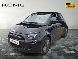Onyxschwarz Gebraucht 2022 Fiat 500e Icon Kleinwagen | 17.996 € (Fairer Preis)
