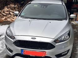 Silber Gebraucht 2018 Ford Focus ST-Line Kombi | 10.999 € (Superpreis)